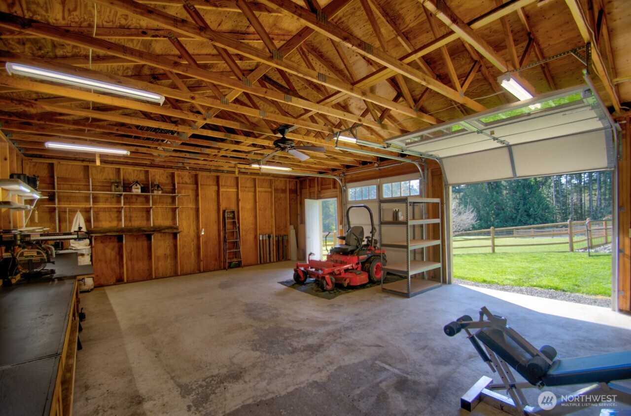 7436 Gallagher Cove Road Property Photo 13