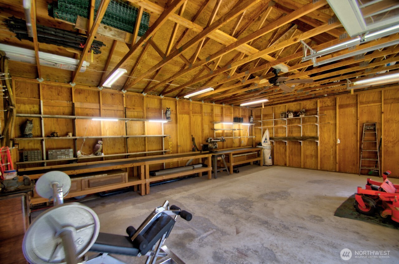 7436 Gallagher Cove Road Property Photo 14