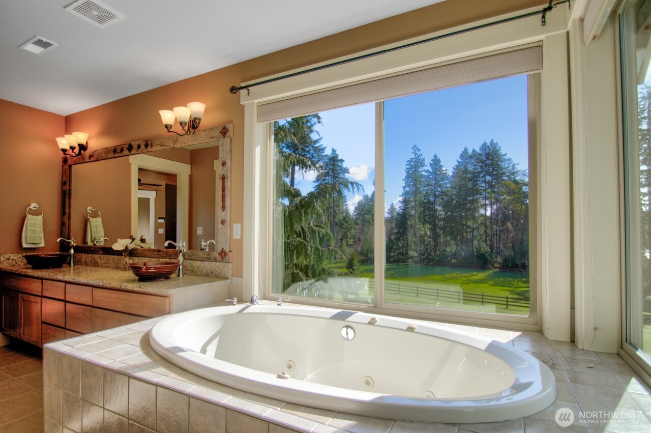 7436 Gallagher Cove Road Property Photo 37