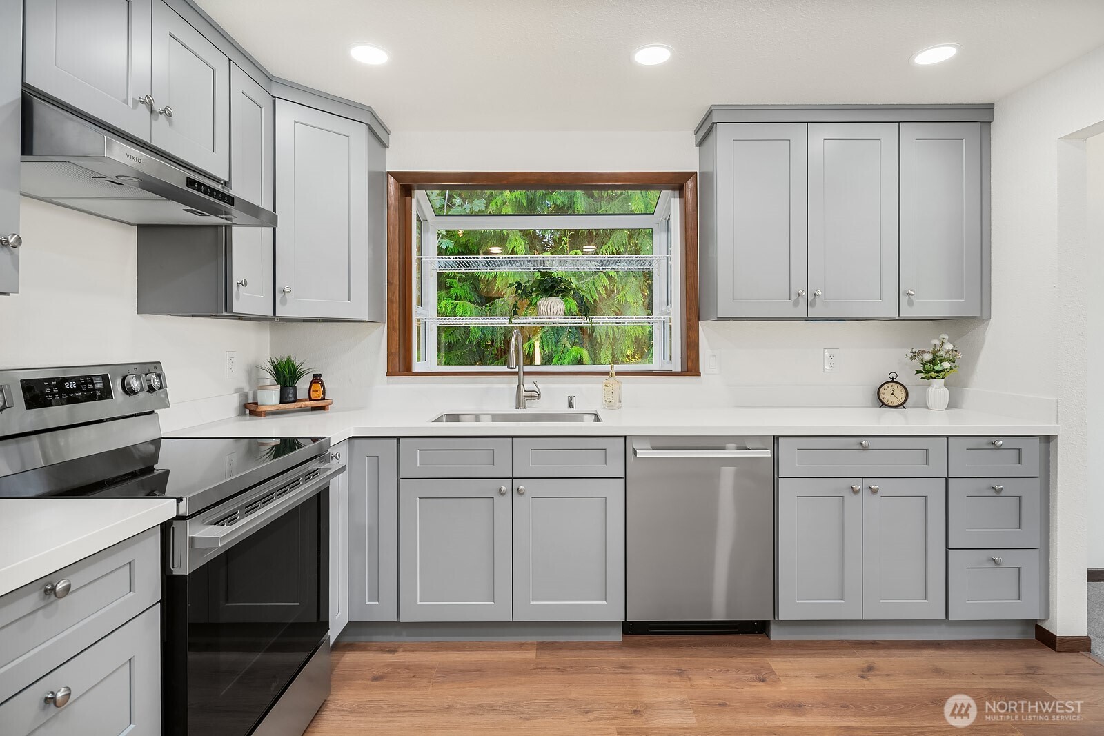 17813 147th Place Property Photo 3