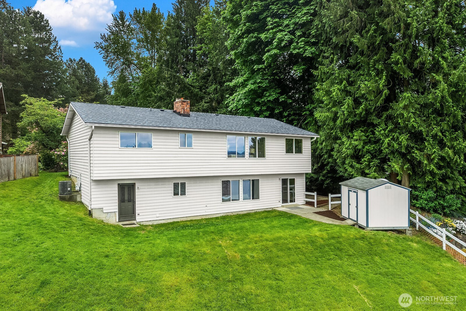 17813 147th Place Property Photo 26