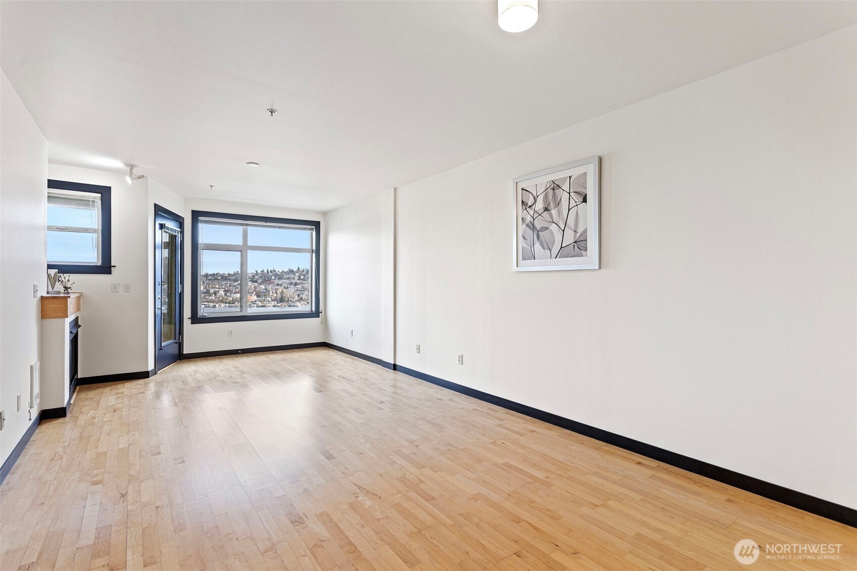 655 Crockett Street B207 Property Photo 12