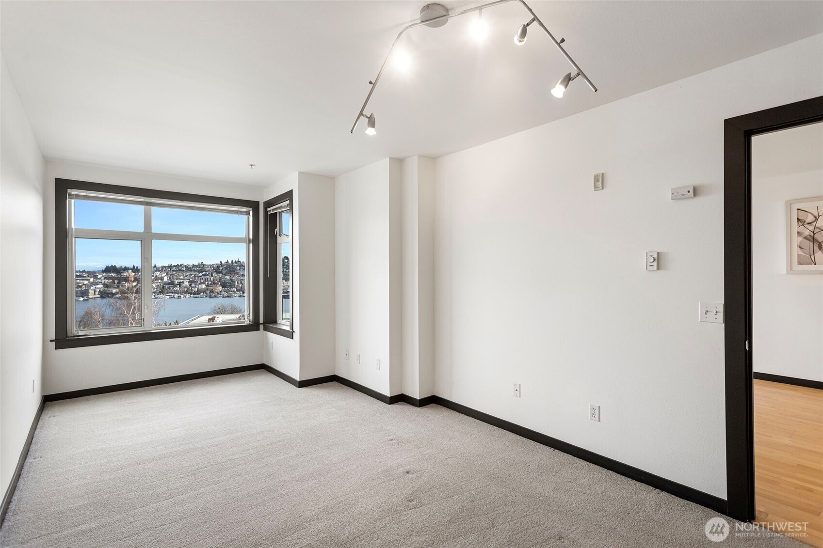 655 Crockett Street B207 Property Photo 15