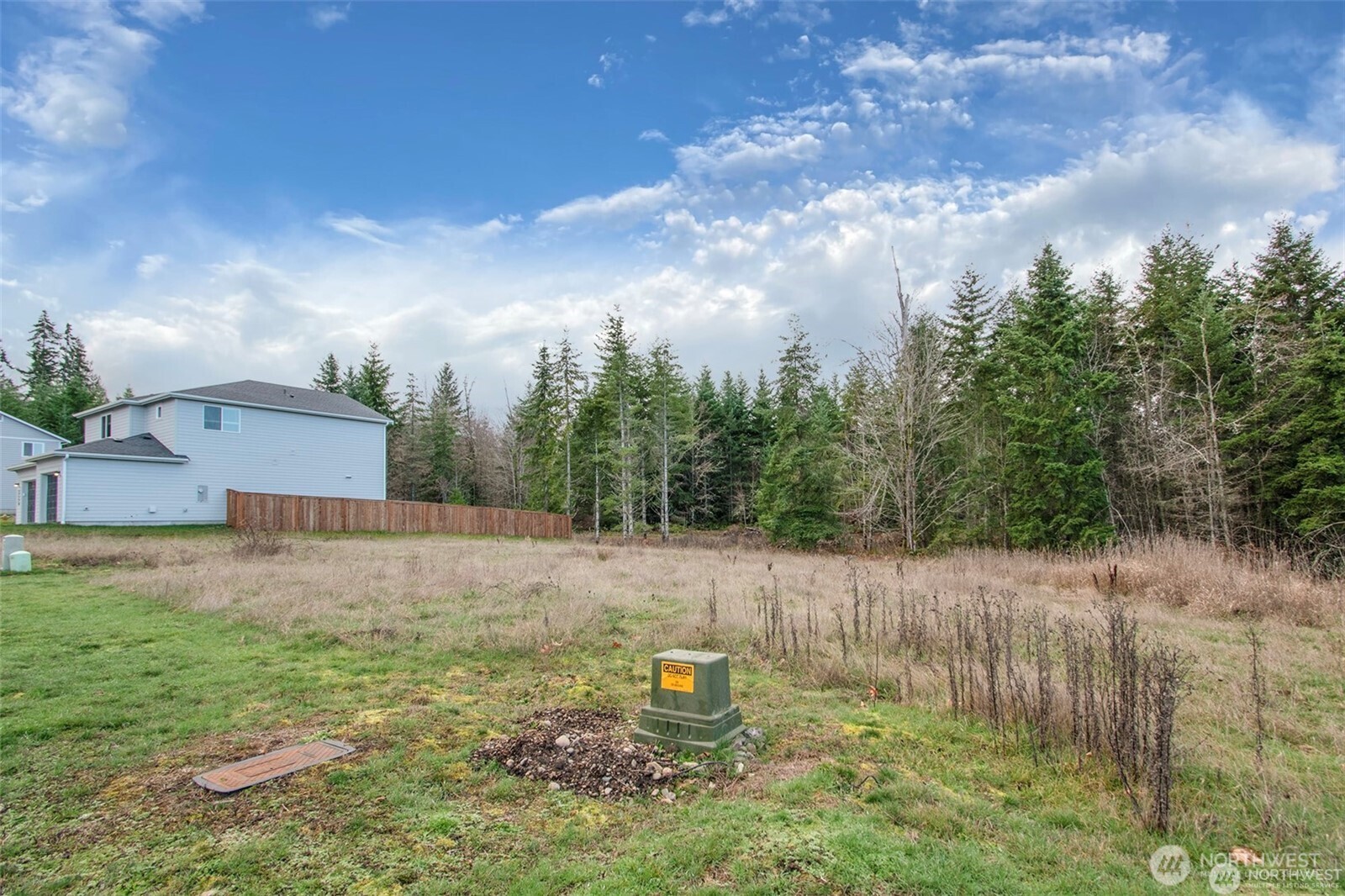 9999 Valley Creek Drive Property Photo 9