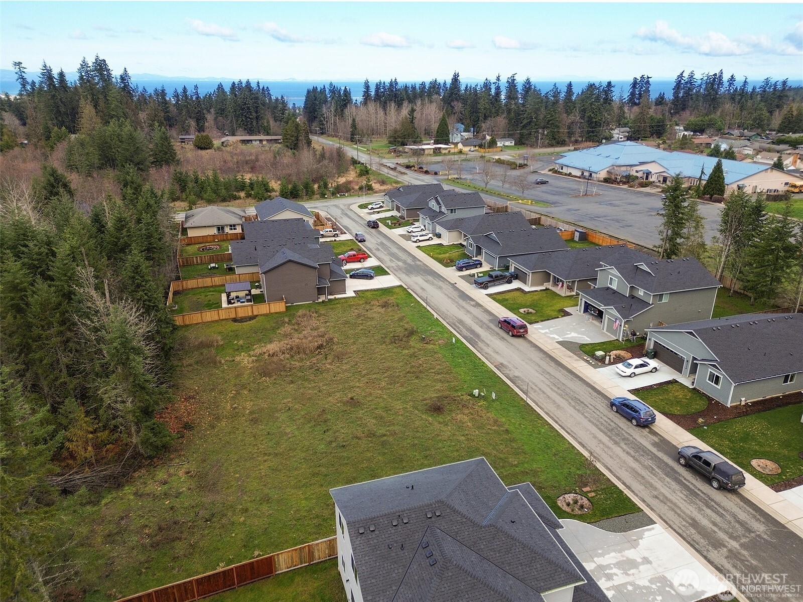 9999 Valley Creek Drive Property Photo 16