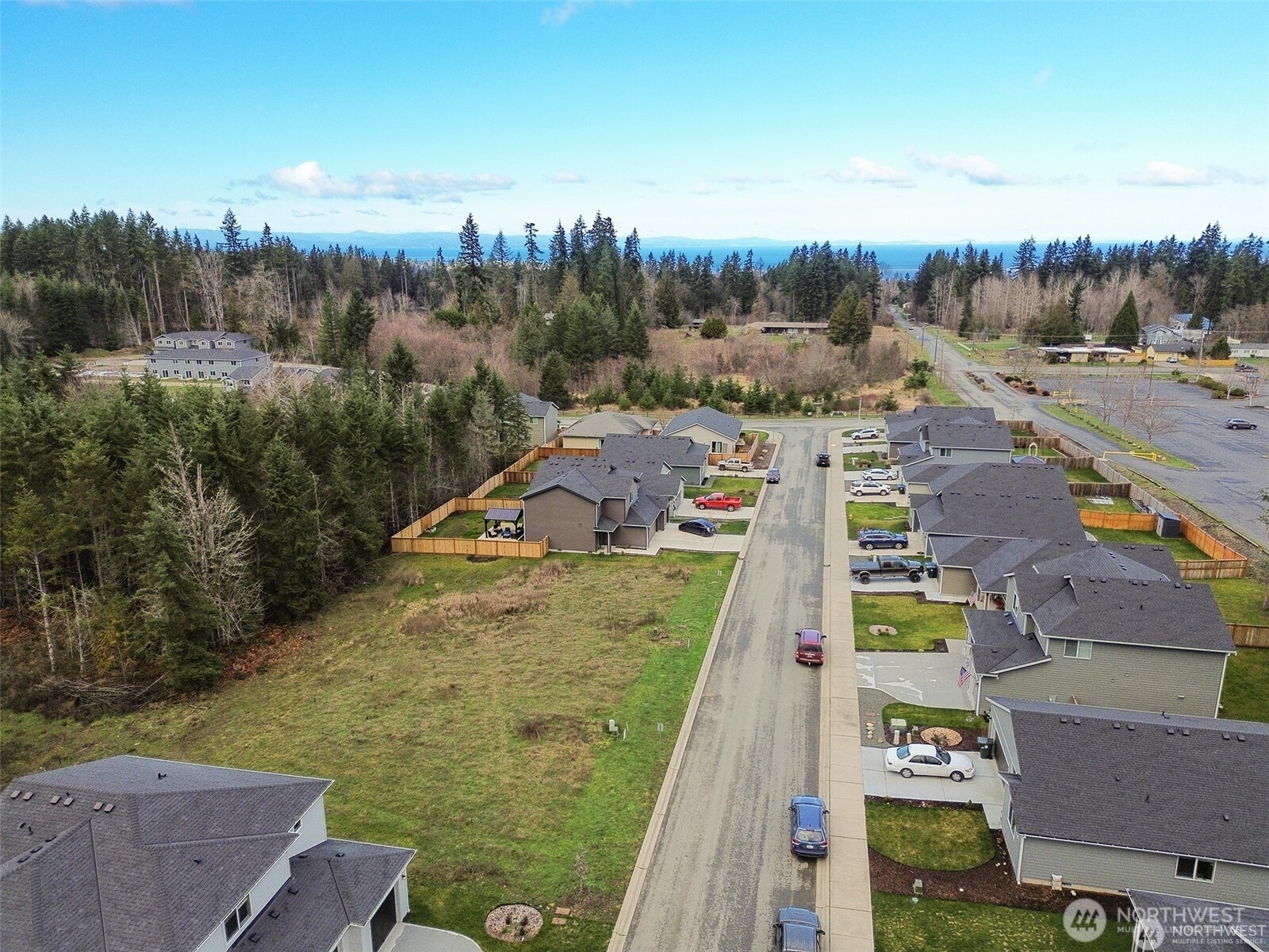 9999 Valley Creek Drive Property Photo 17
