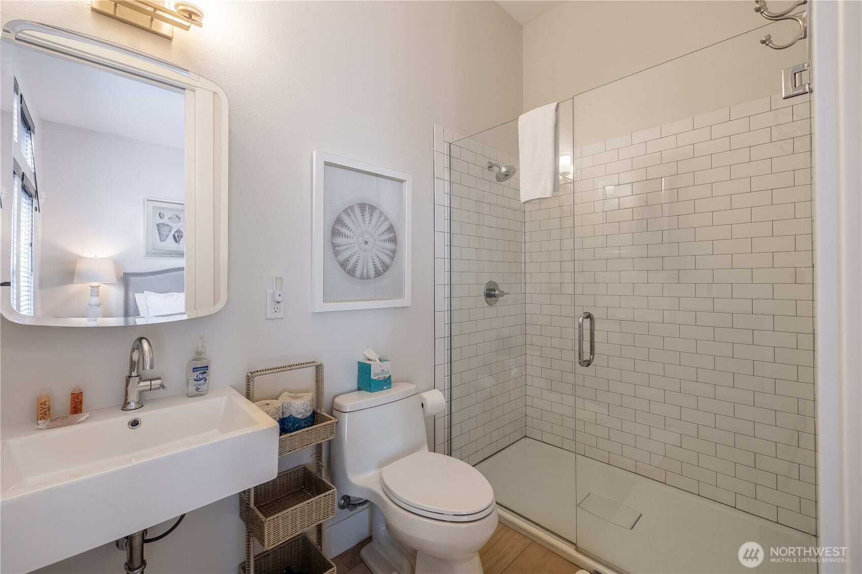 204 Market Street B Property Photo 5