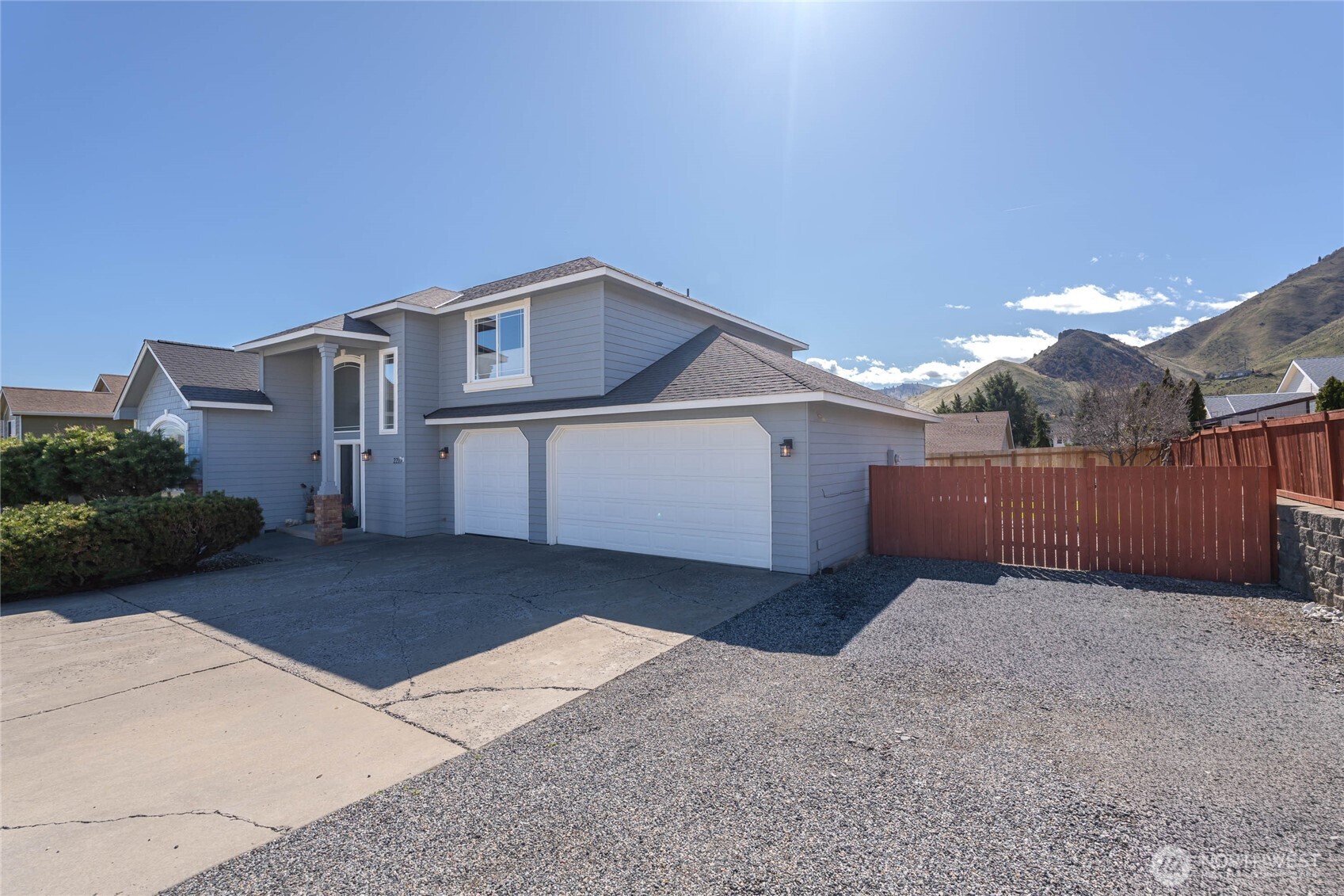 2217 Michael Brooke Property Photo 36