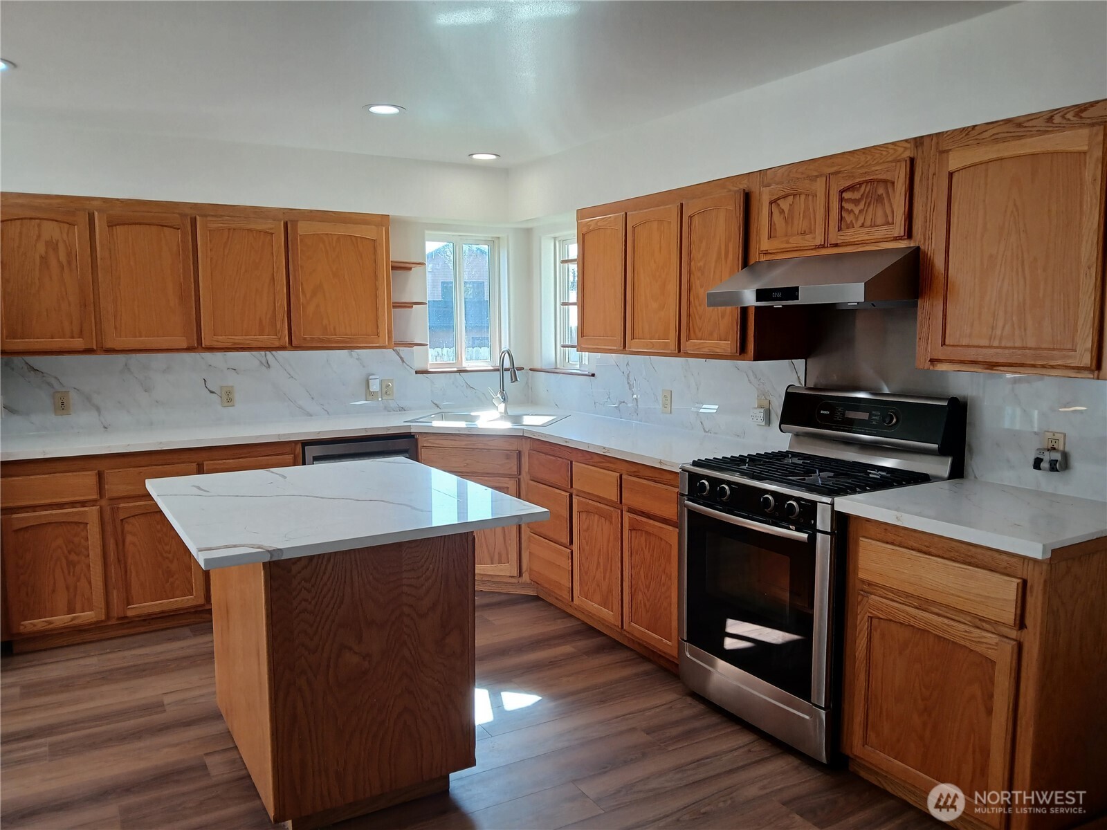 10 Spruce Court Property Photo 16