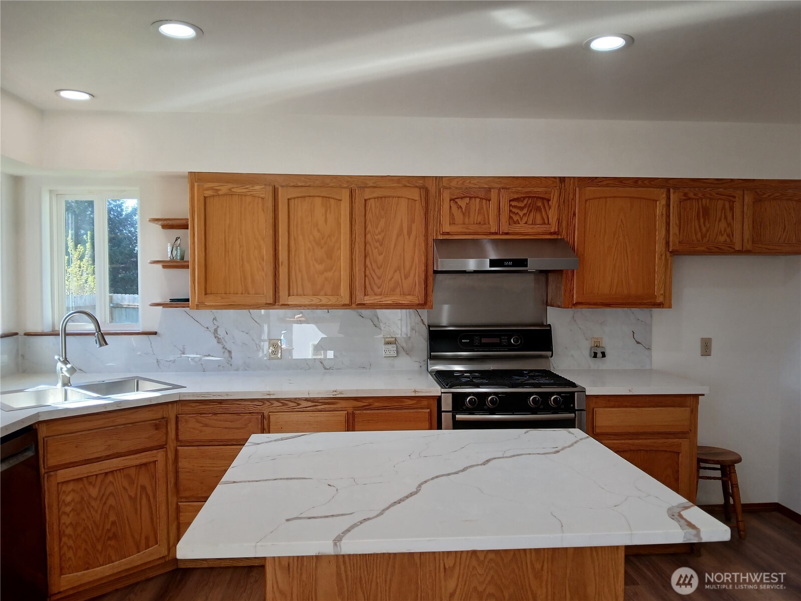 10 Spruce Court Property Photo 17