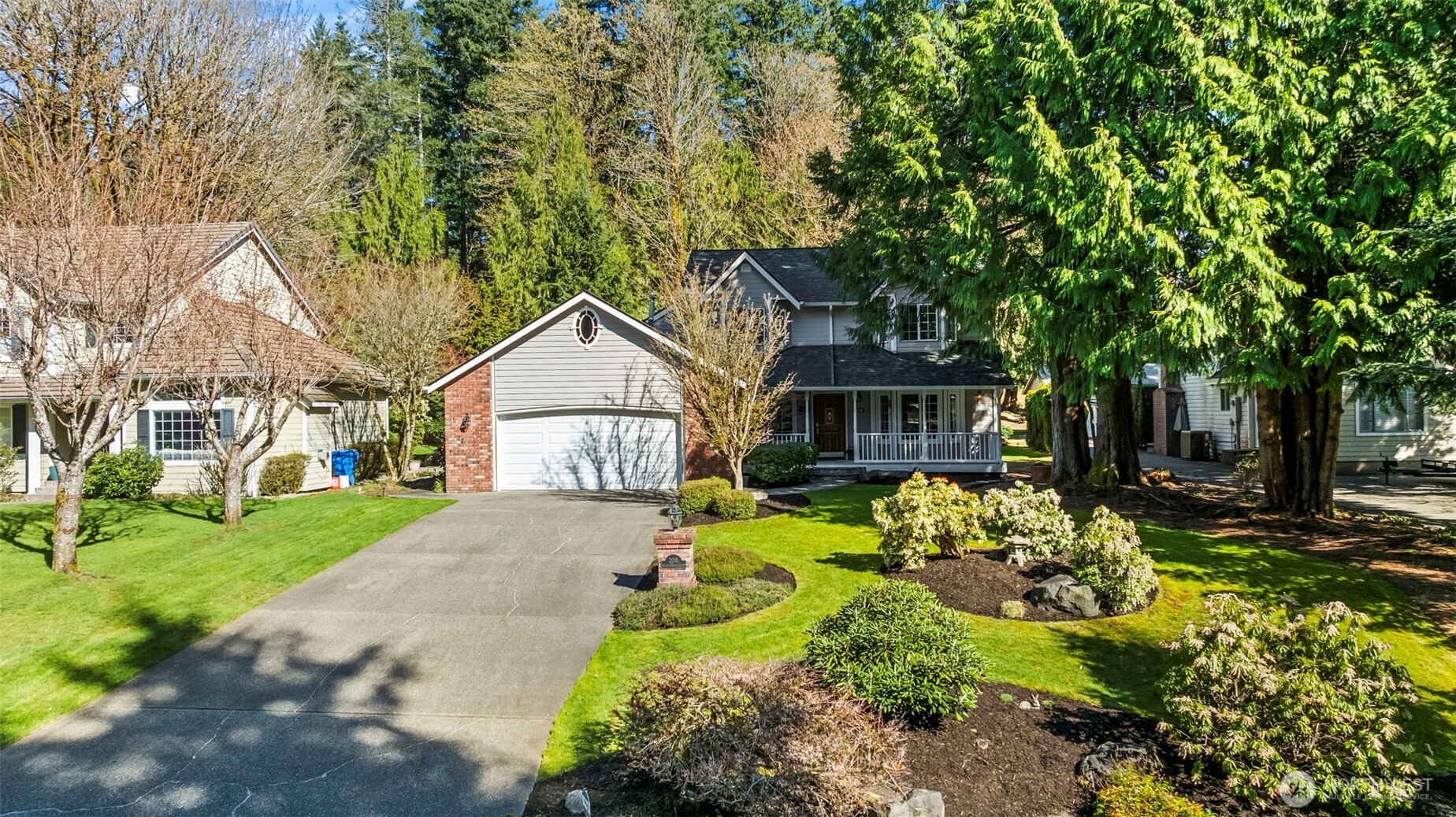 2016 Golden Maples Court Property Photo 1