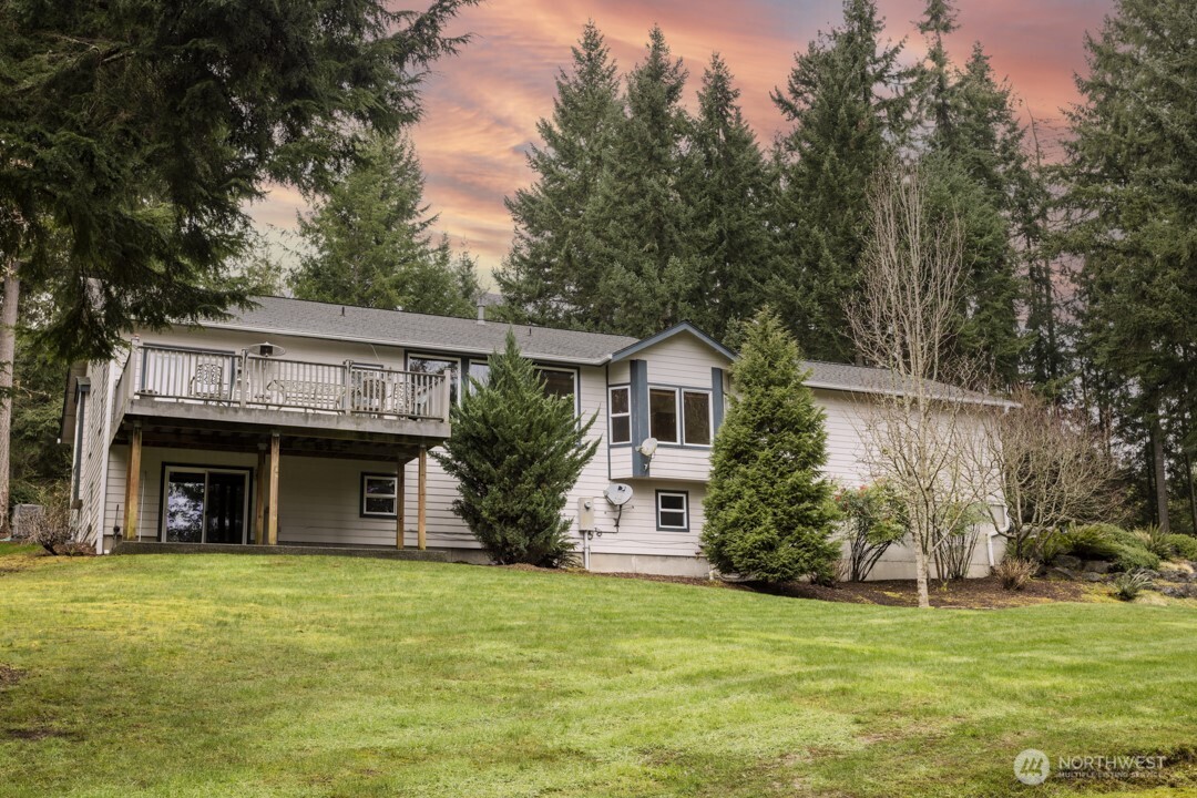 17625 Chummit Lane Property Photo 3
