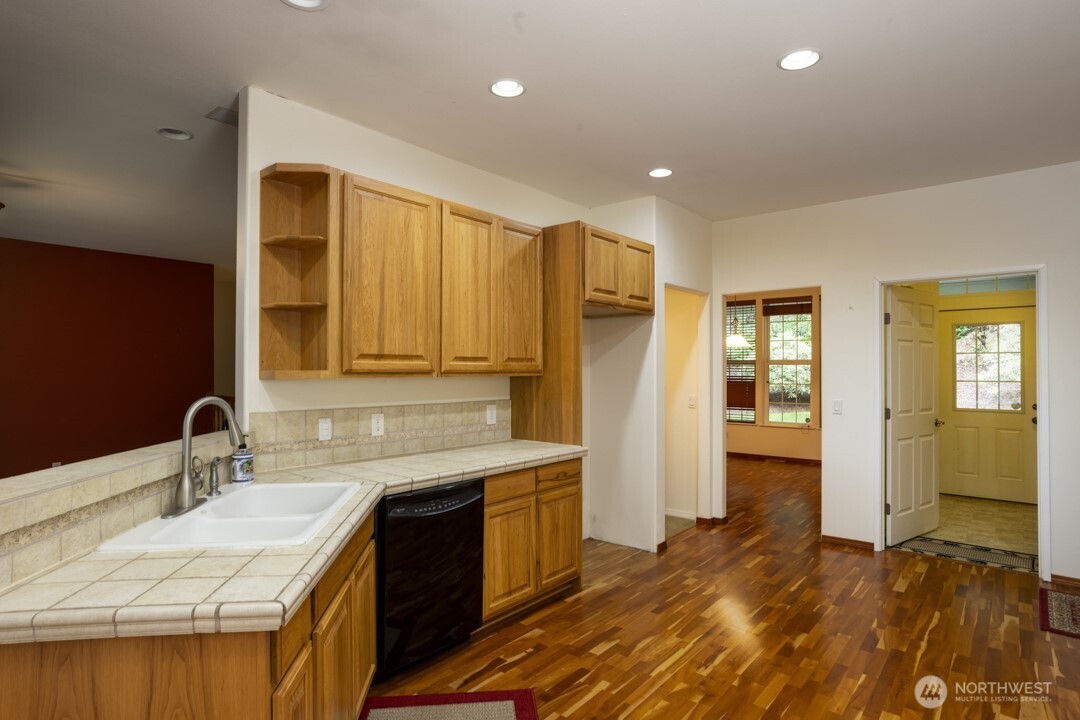 17625 Chummit Lane Property Photo 11