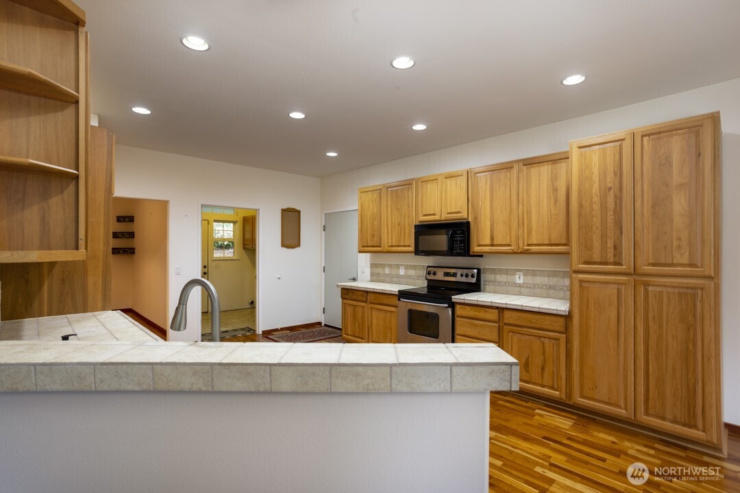 17625 Chummit Lane Property Photo 13