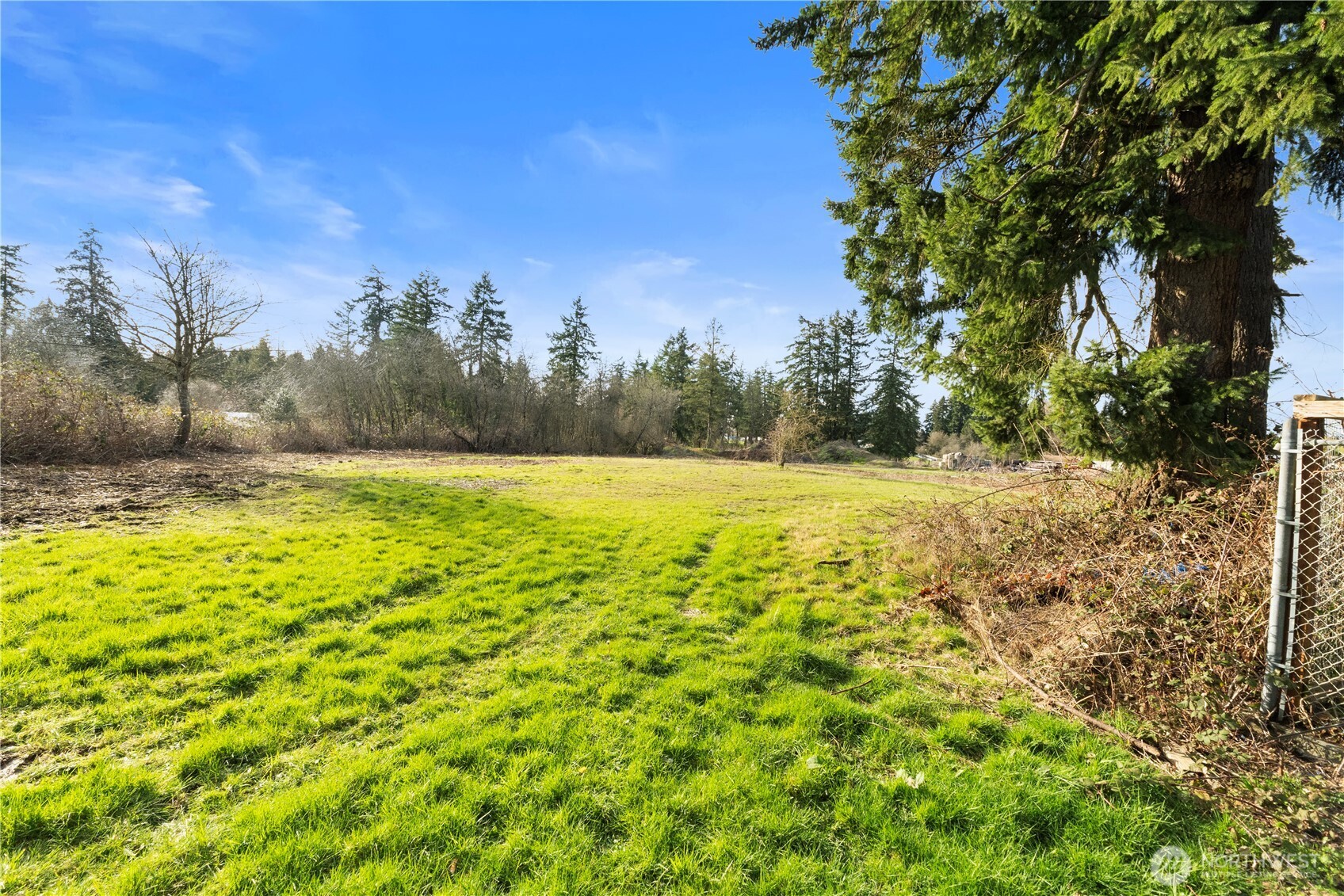10114 Canyon Road Property Photo 2