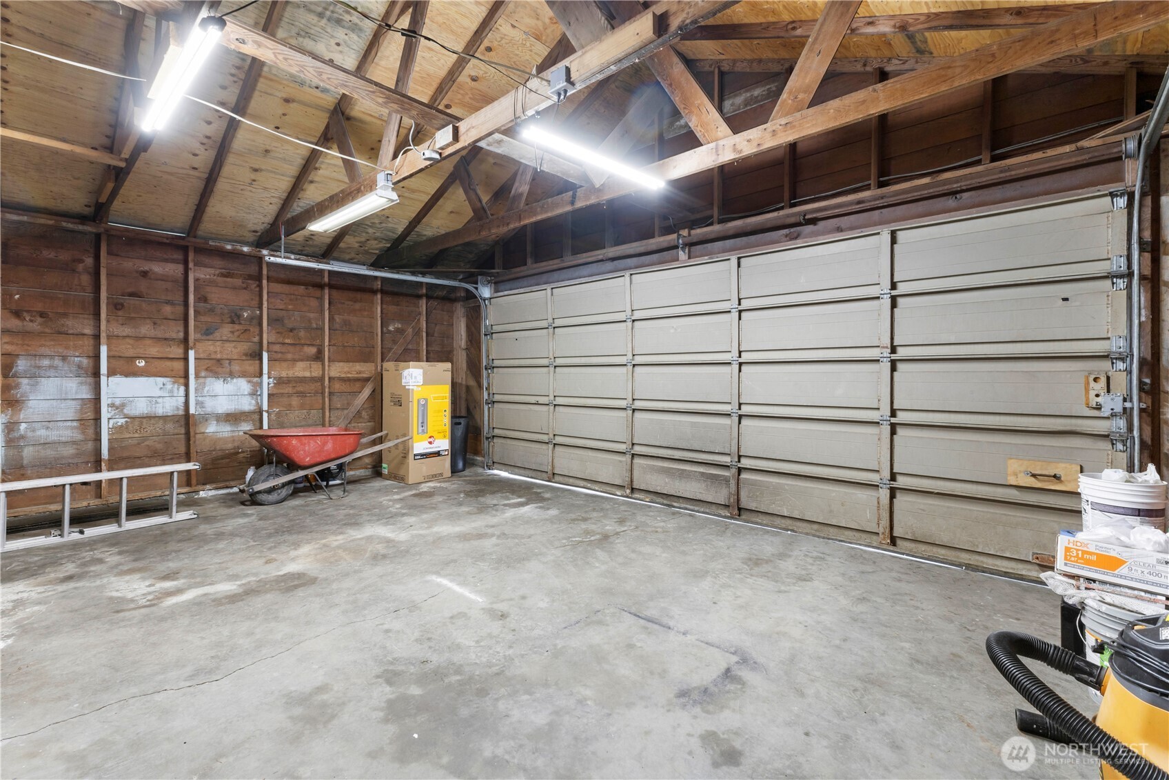 10114 Canyon Road Property Photo 23