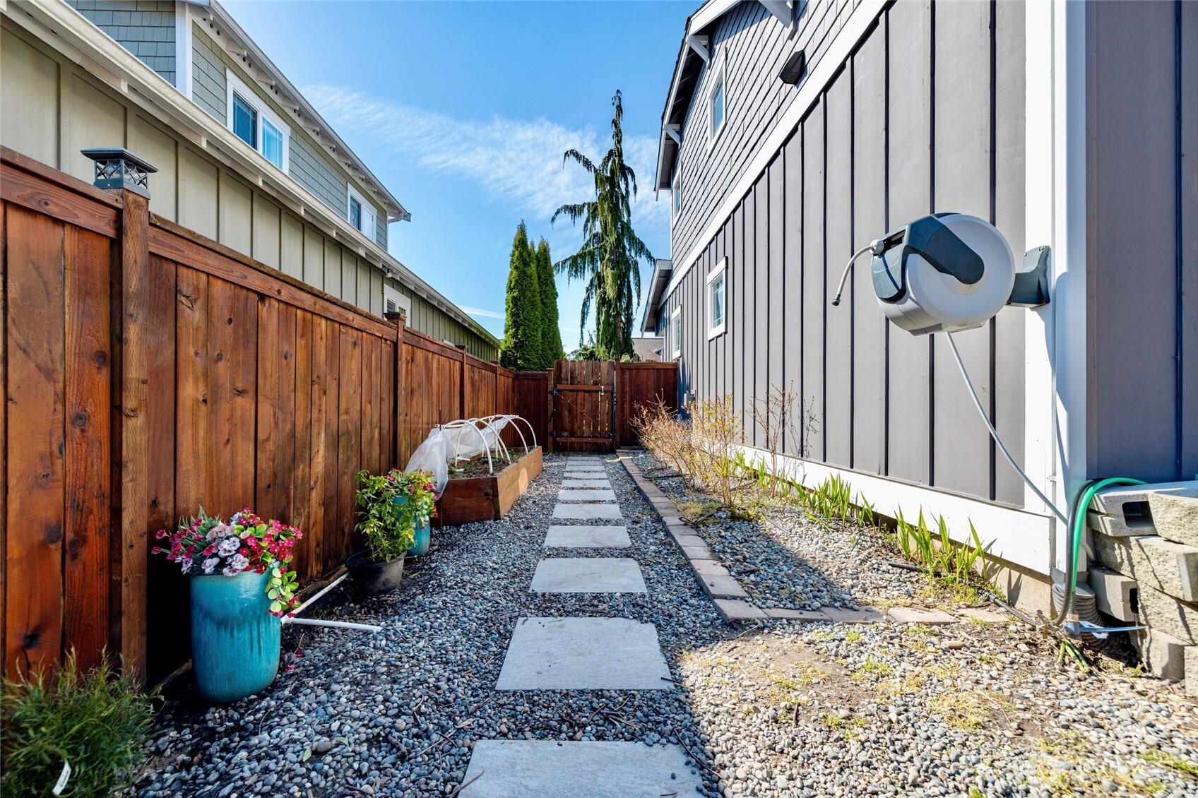 2514 Fir Crest Boulevard Property Photo 35