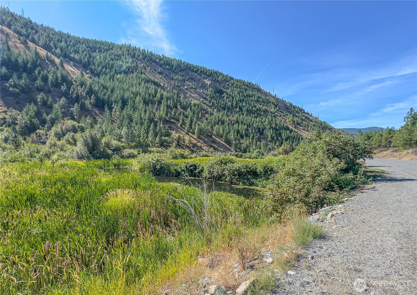 10558 Mud Creek Road Property Photo 2