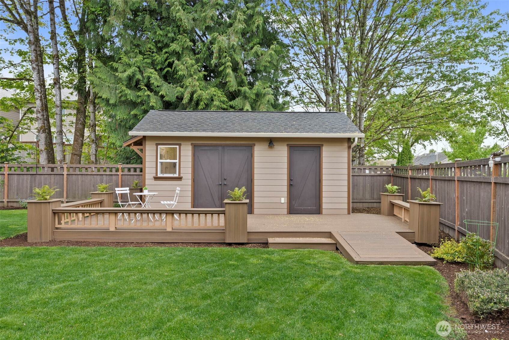8896 Silverspot Drive Property Photo 28