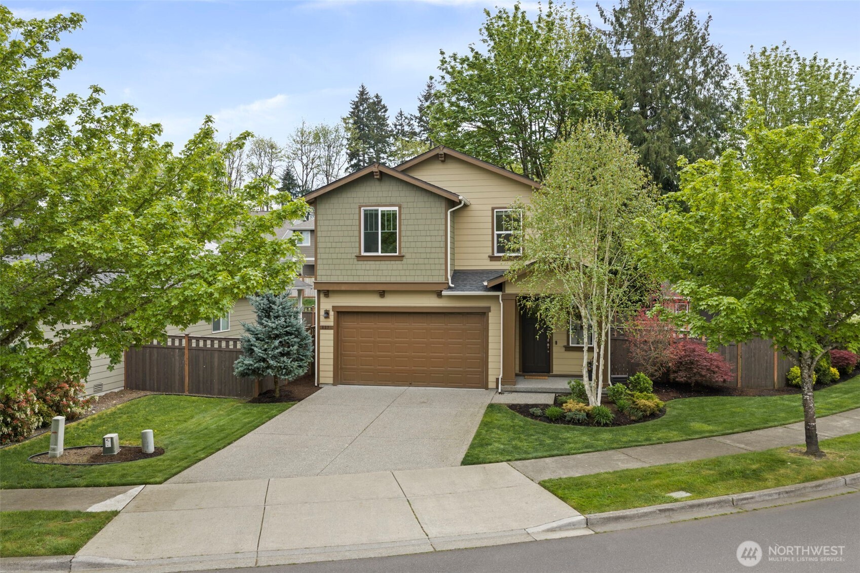 8896 Silverspot Drive Property Photo 33