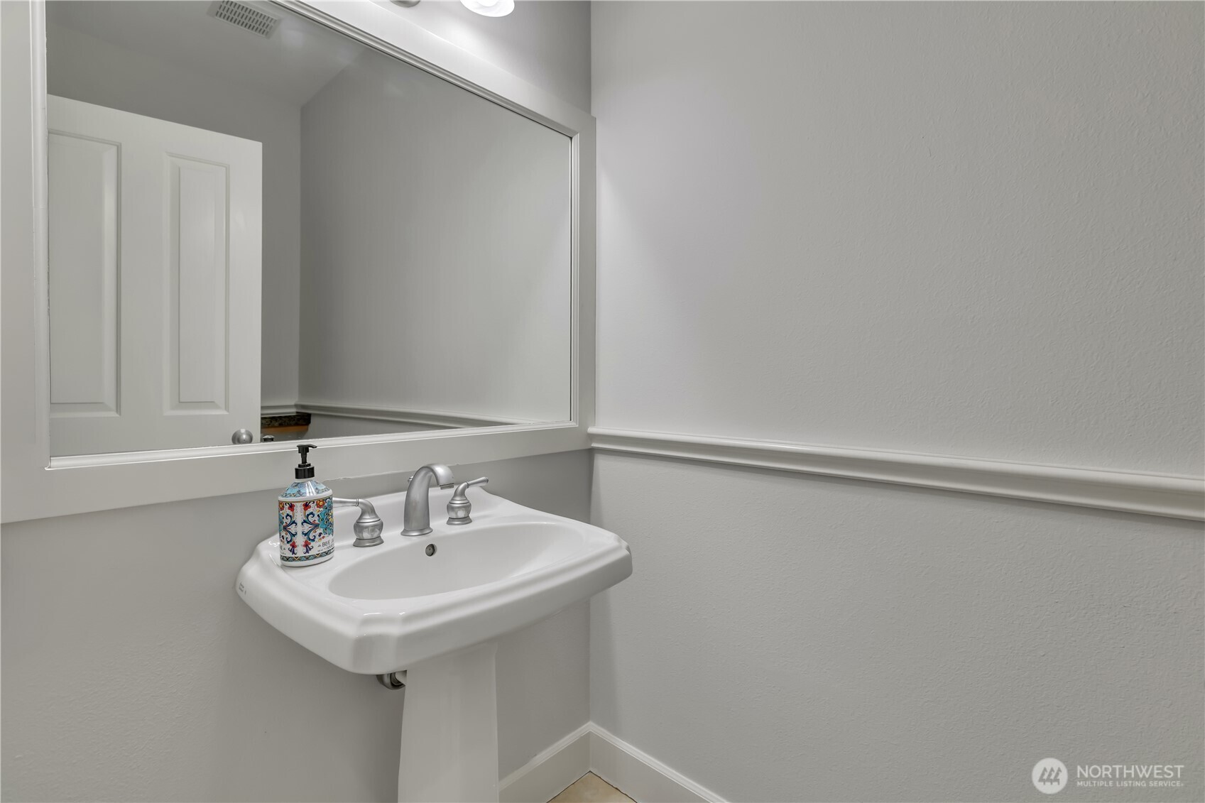 12006 183rd Street Property Photo 14