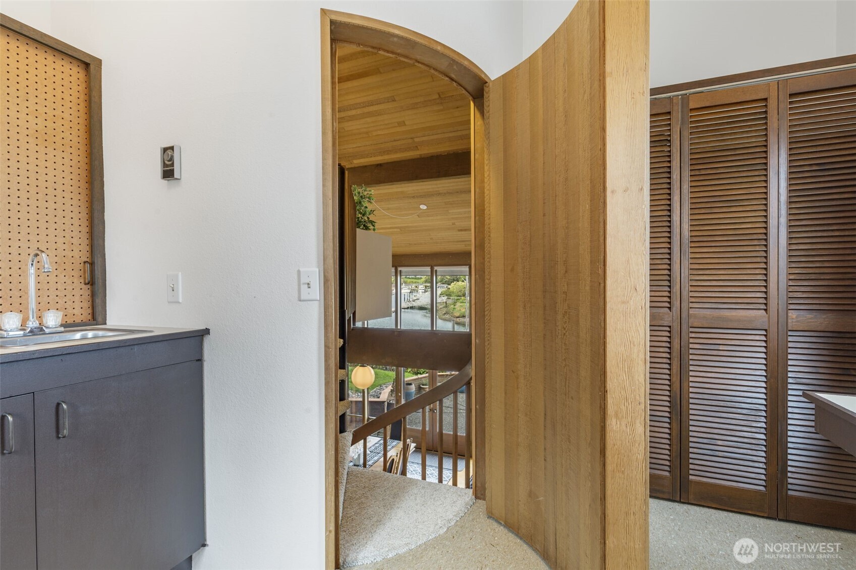 2180 Cove Drive Property Photo 32