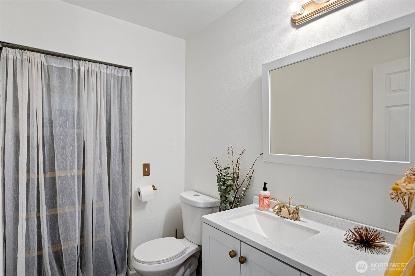 3785 E Q St Property Photo 6