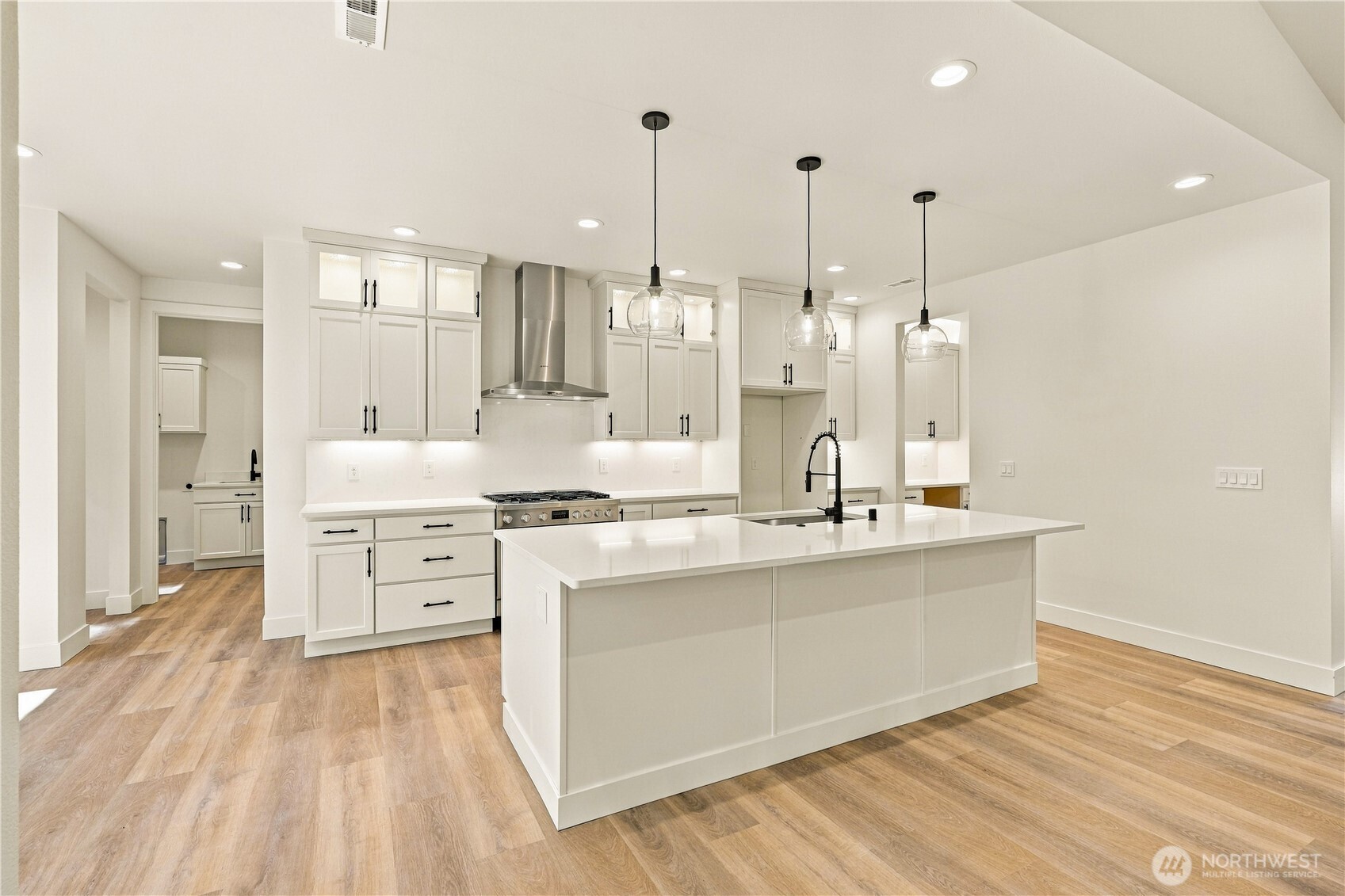 2128 277th Place Property Photo 11
