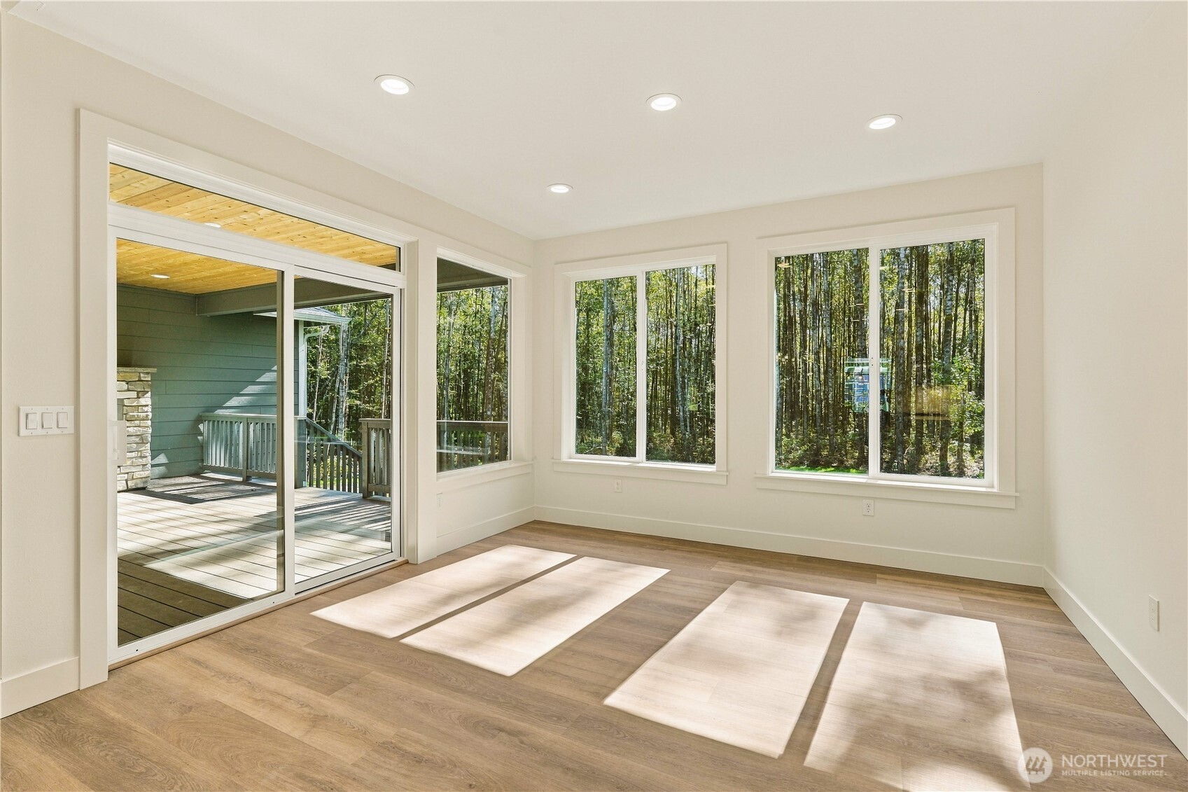 2128 277th Place Property Photo 15