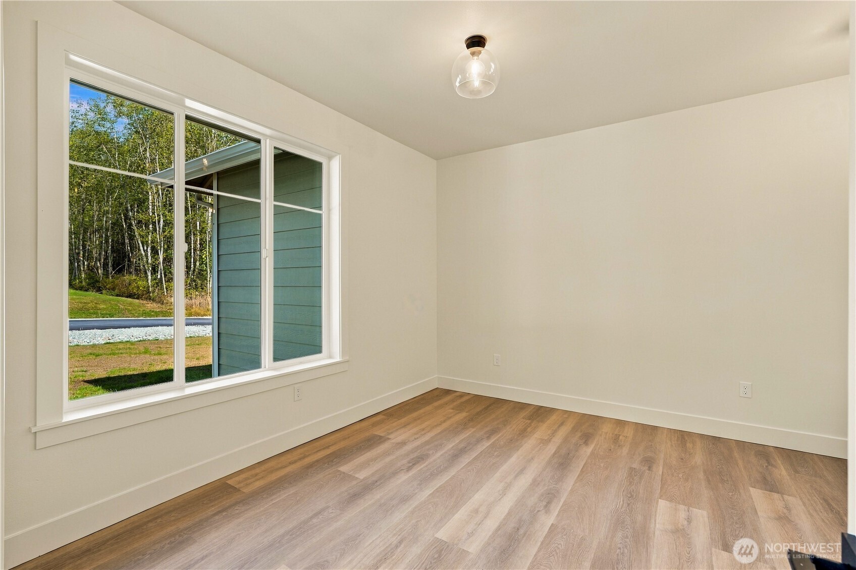 2128 277th Place Property Photo 18