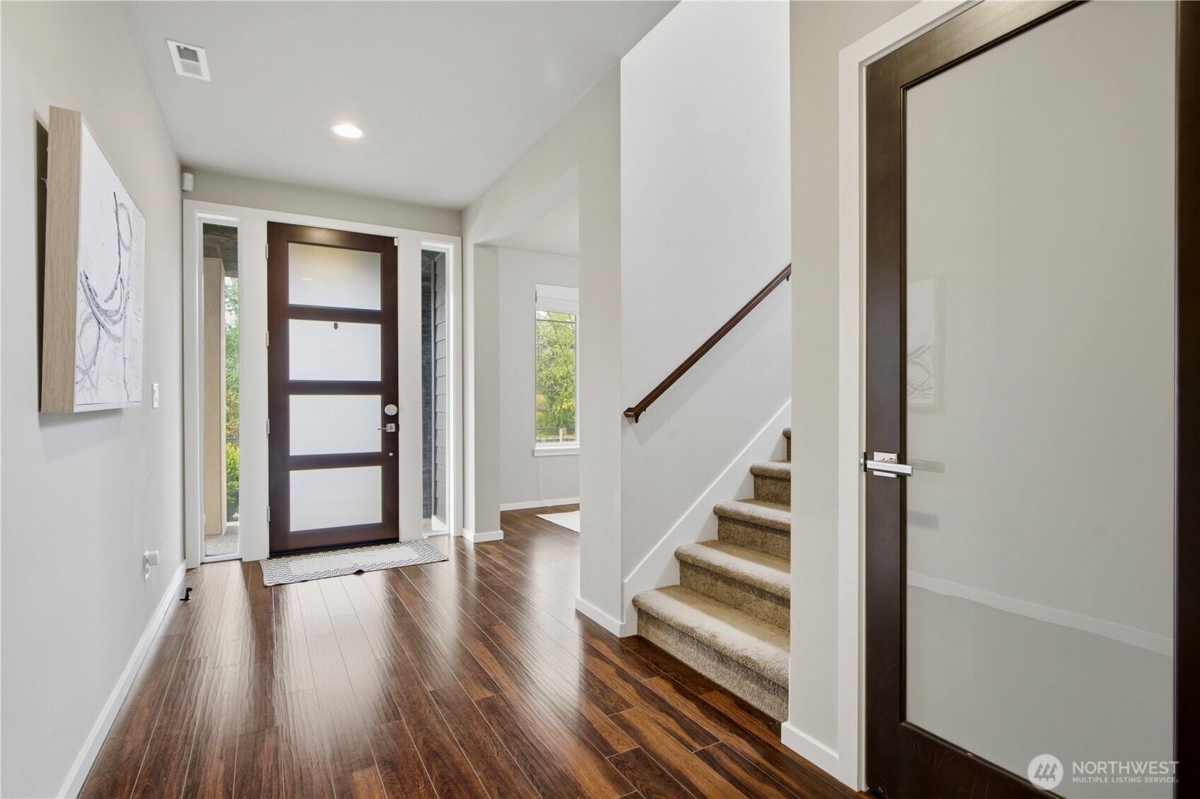 3725 169th Place Property Photo 4