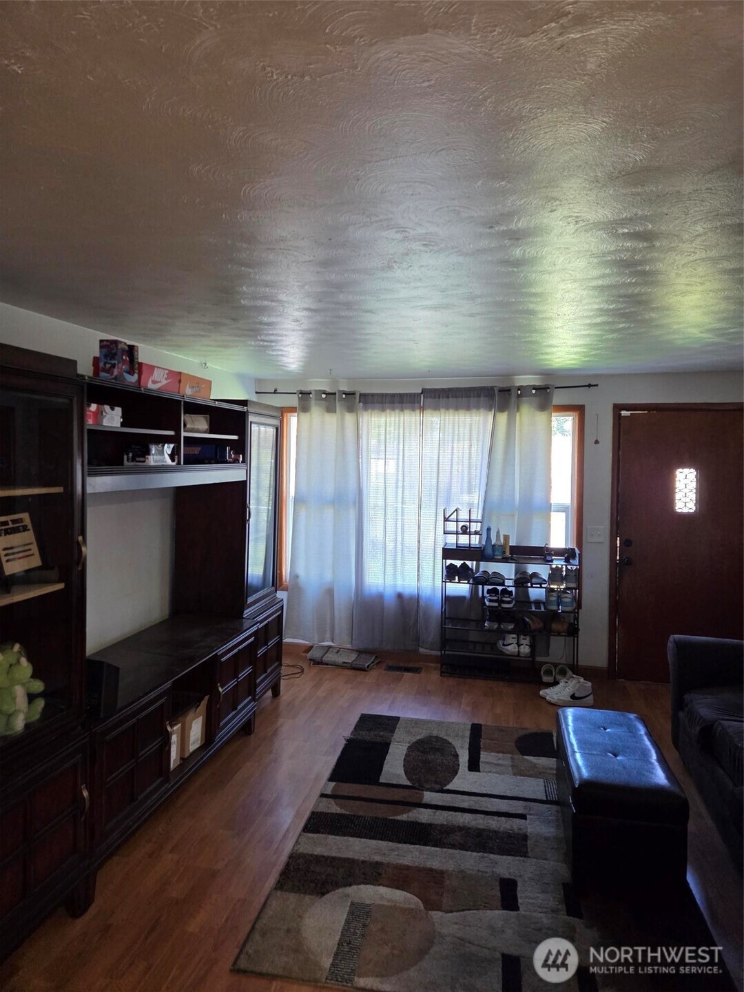1638 119th Street Property Photo 3