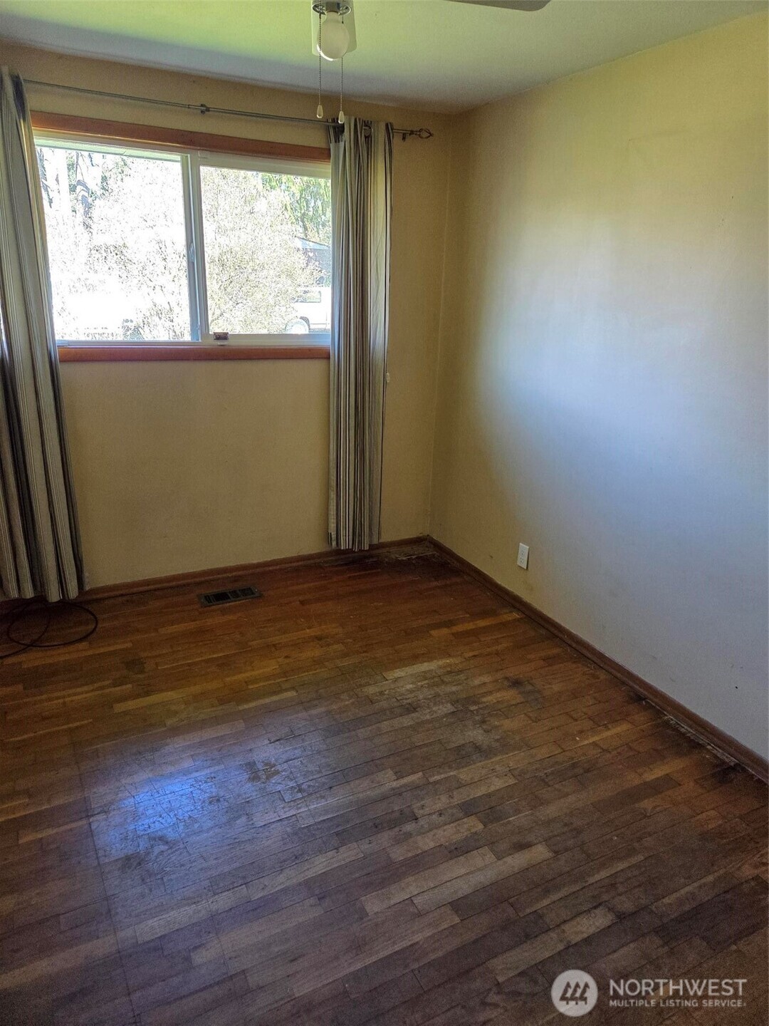1638 119th Street Property Photo 6