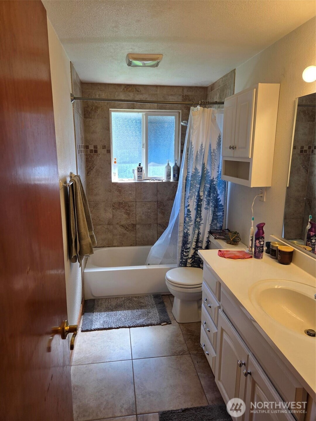1638 119th Street Property Photo 7
