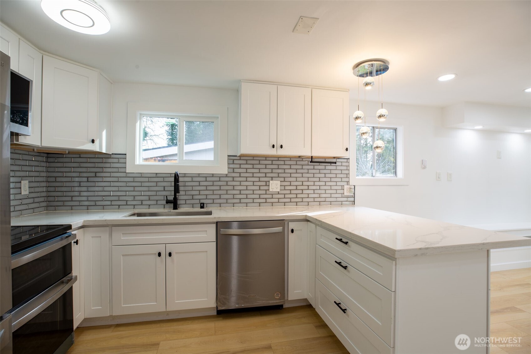 100 228th St 19-b Property Photo 6
