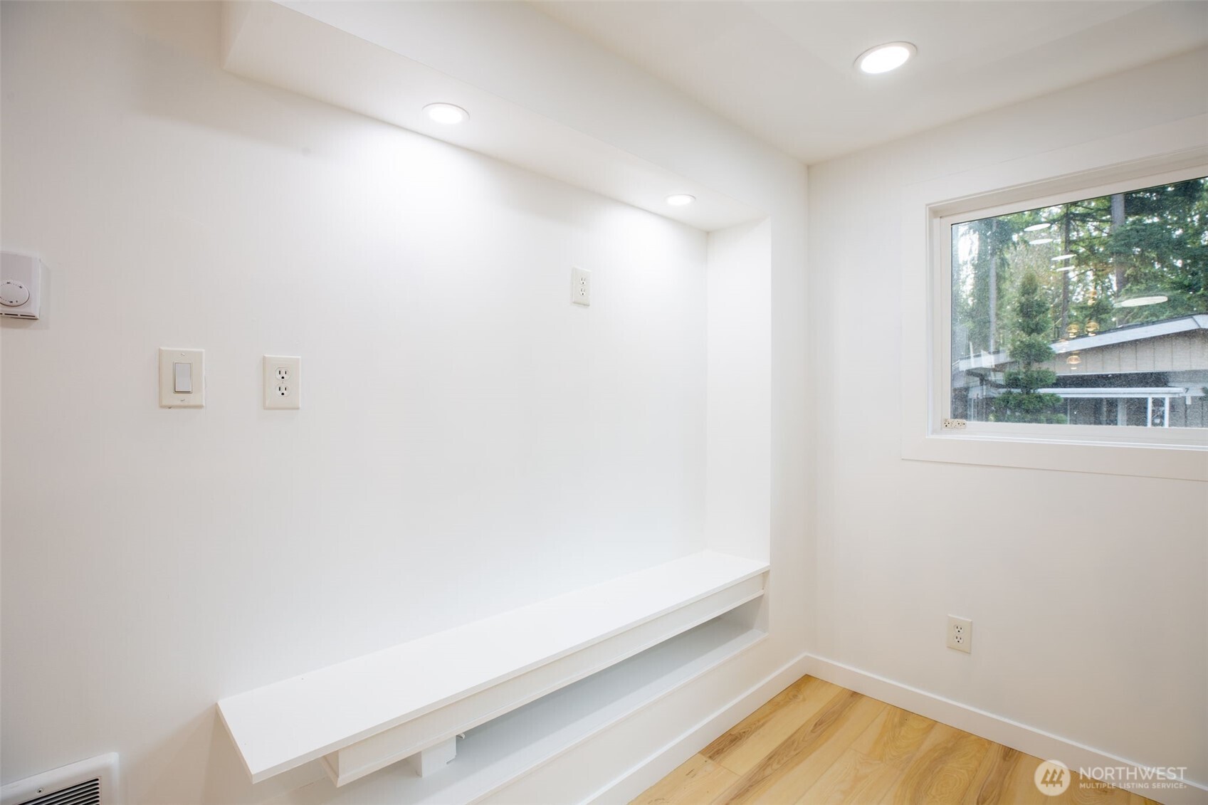 100 228th St 19-b Property Photo 10