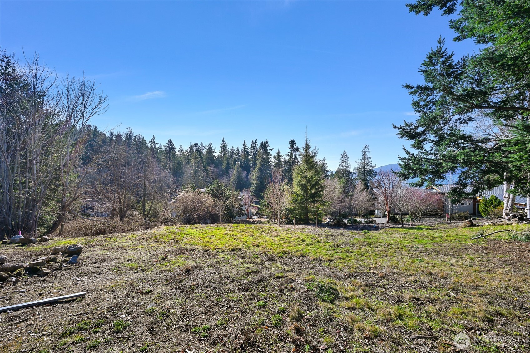 405 Arbutus Place Property Photo 6