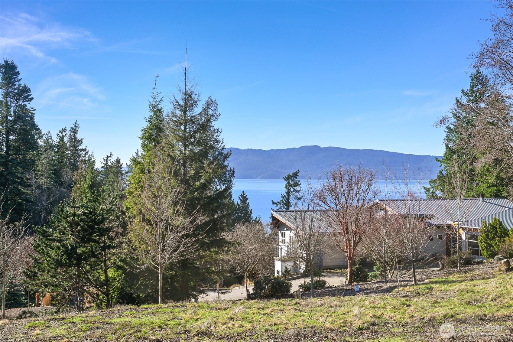 405 Arbutus Place Property Photo 12