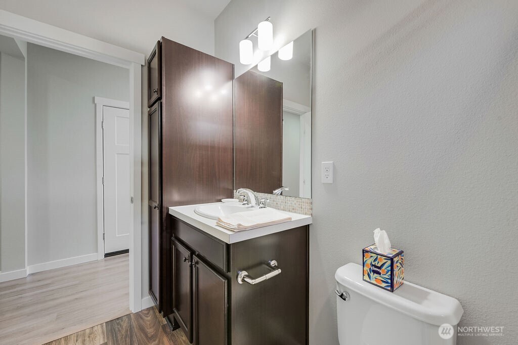 4850 Limerick Drive Property Photo 5