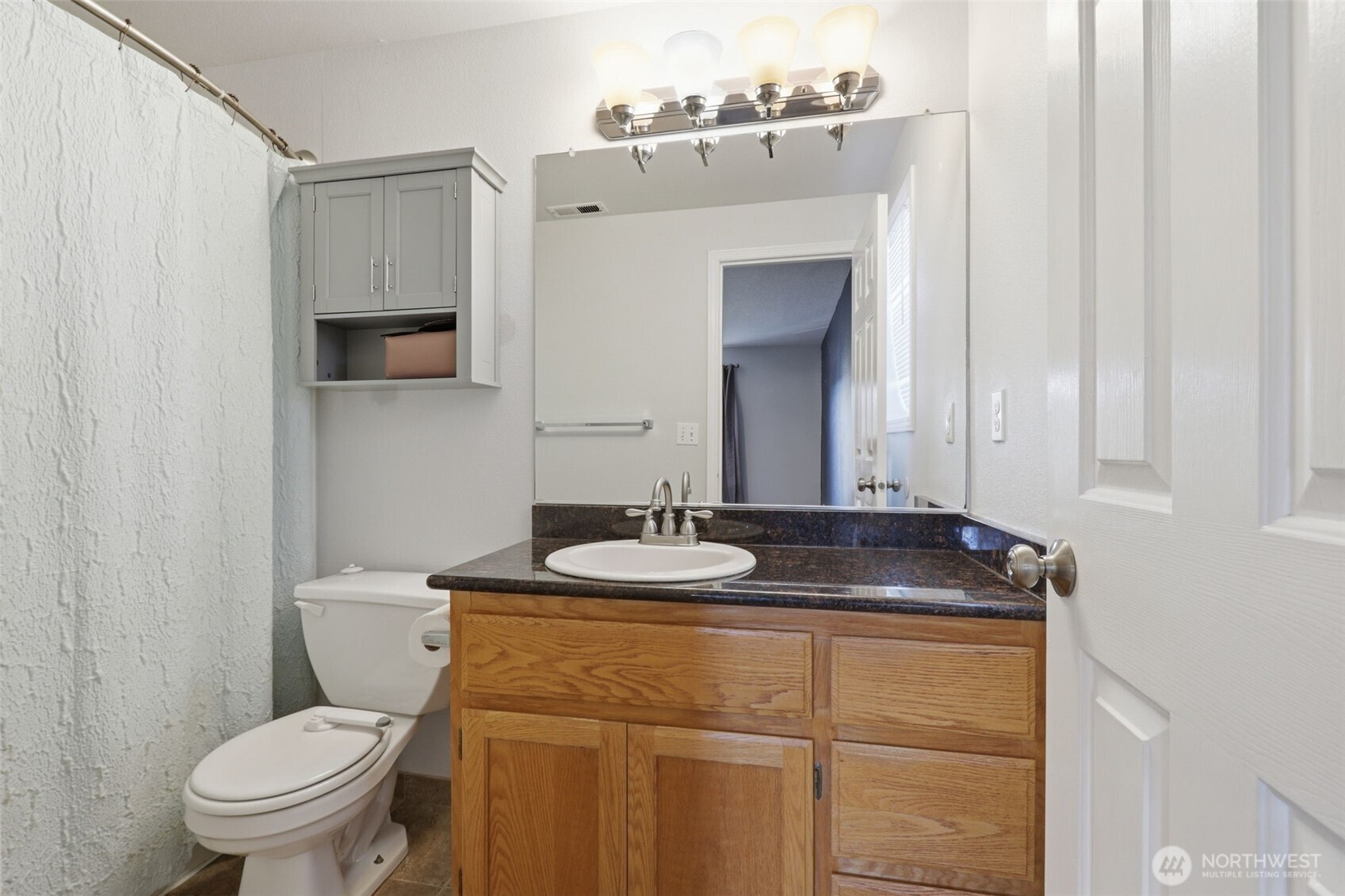 728 E Heritage Loop Property Photo 19