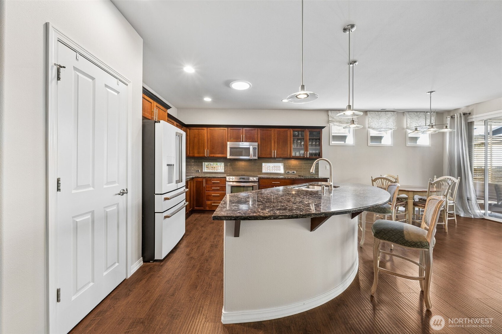 14509 Knoll Park Drive Property Photo 8