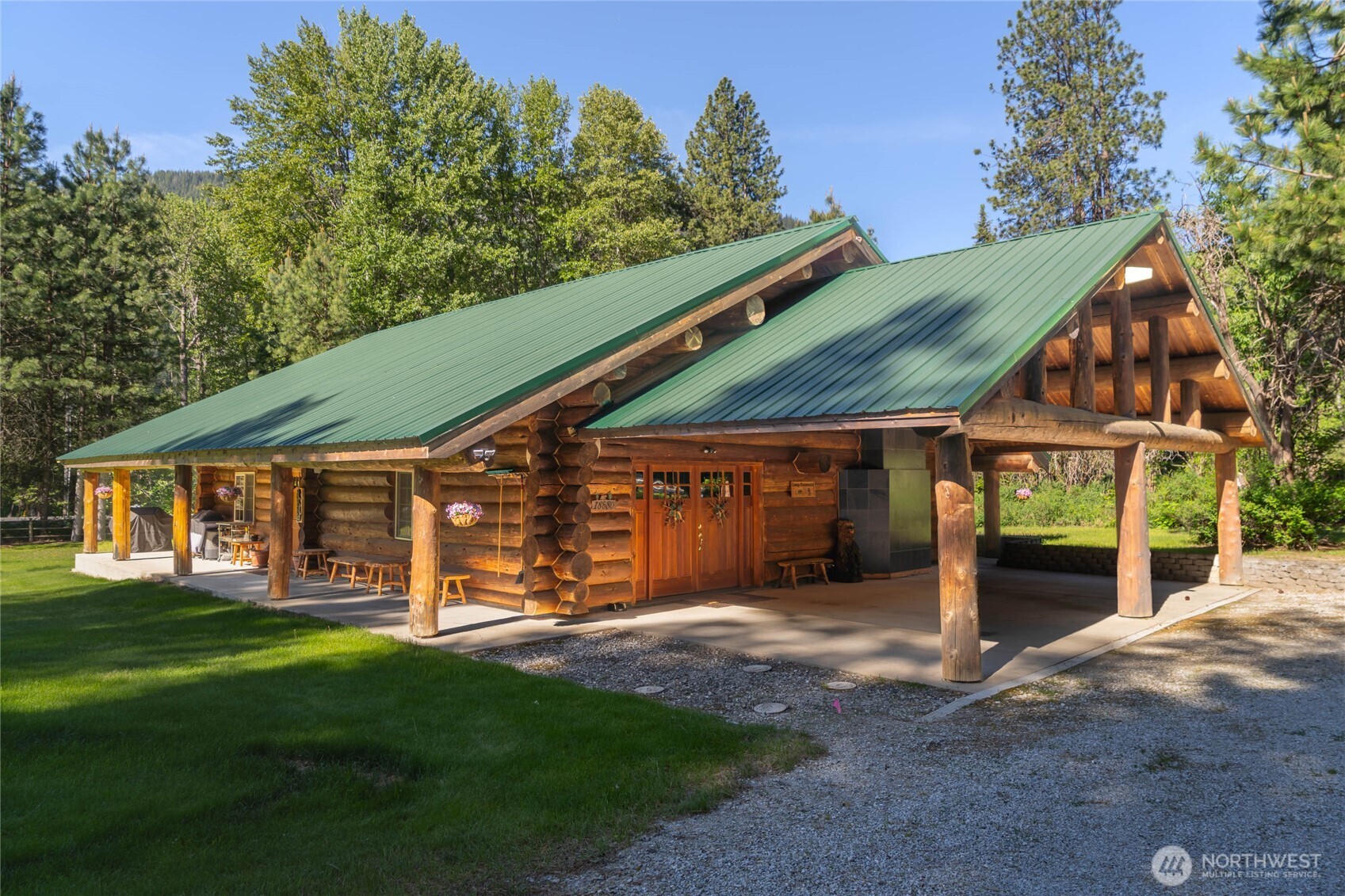 18680 Us Hwy 2 Property Photo 1