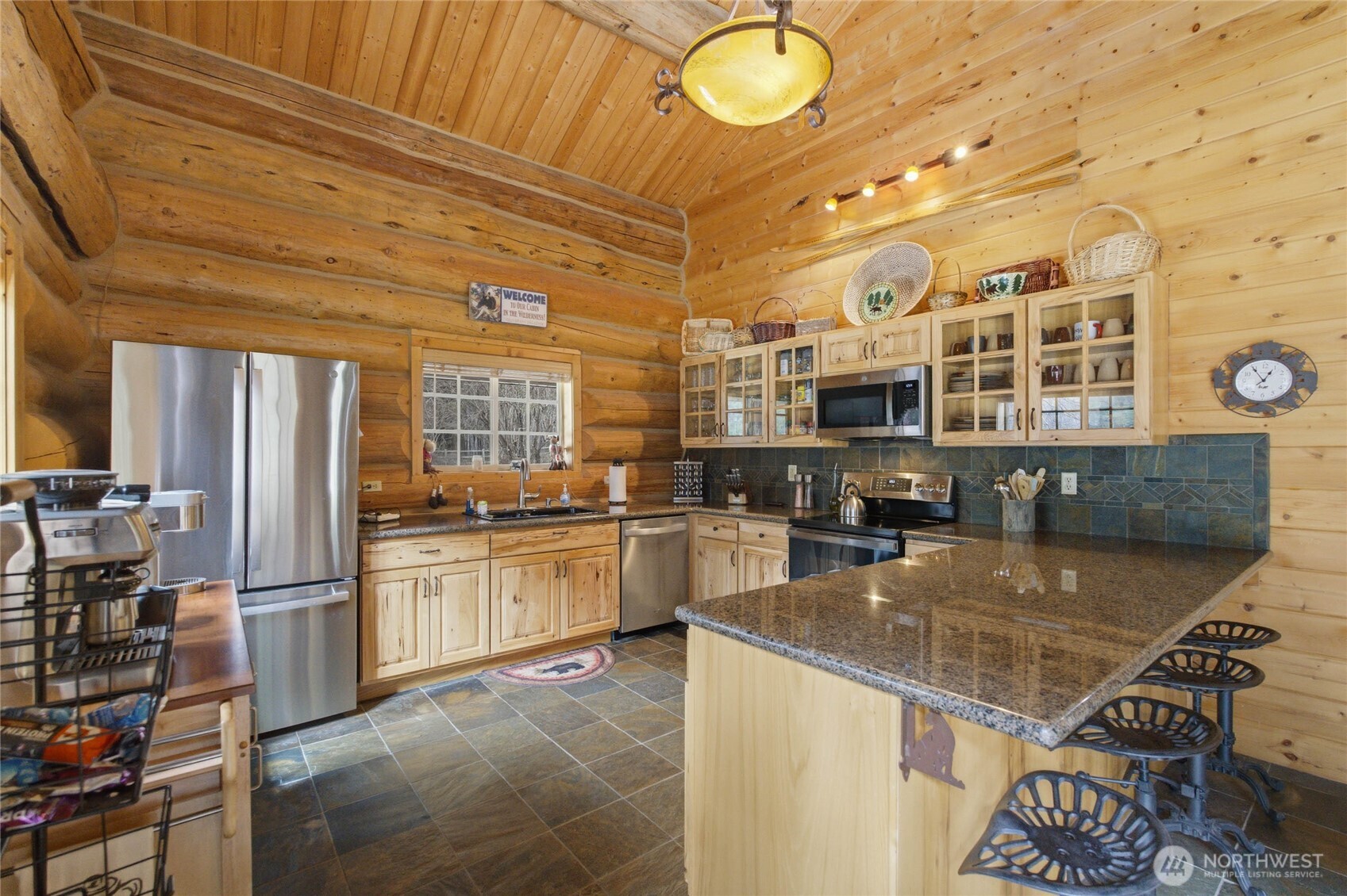 18680 Us Hwy 2 Property Photo 10