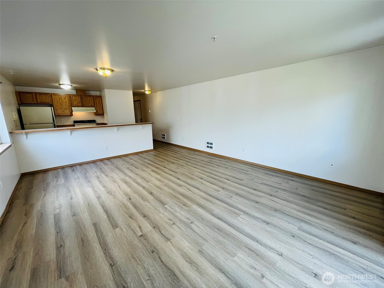 8830 Nesbit Avenue Property Photo 23