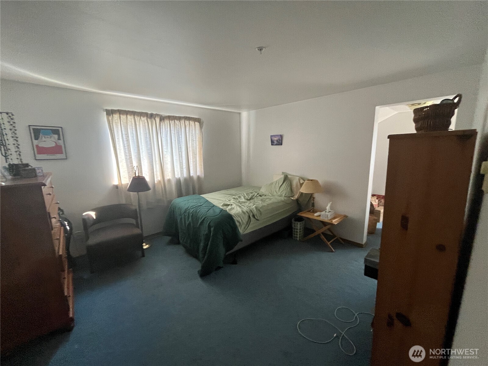8830 Nesbit Avenue Property Photo 30