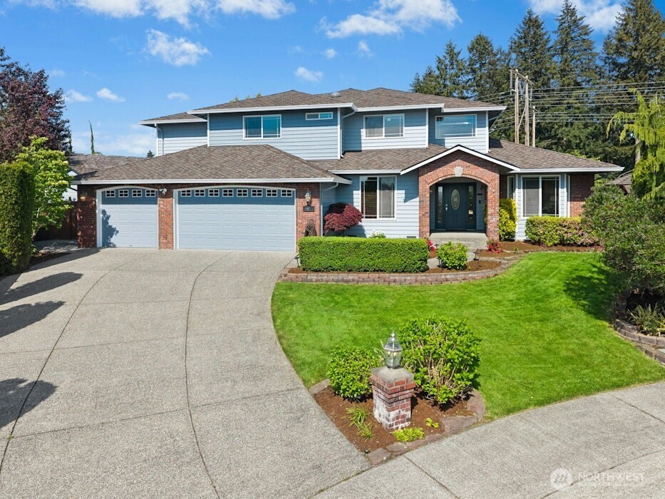 4617 144th Place Property Photo 1