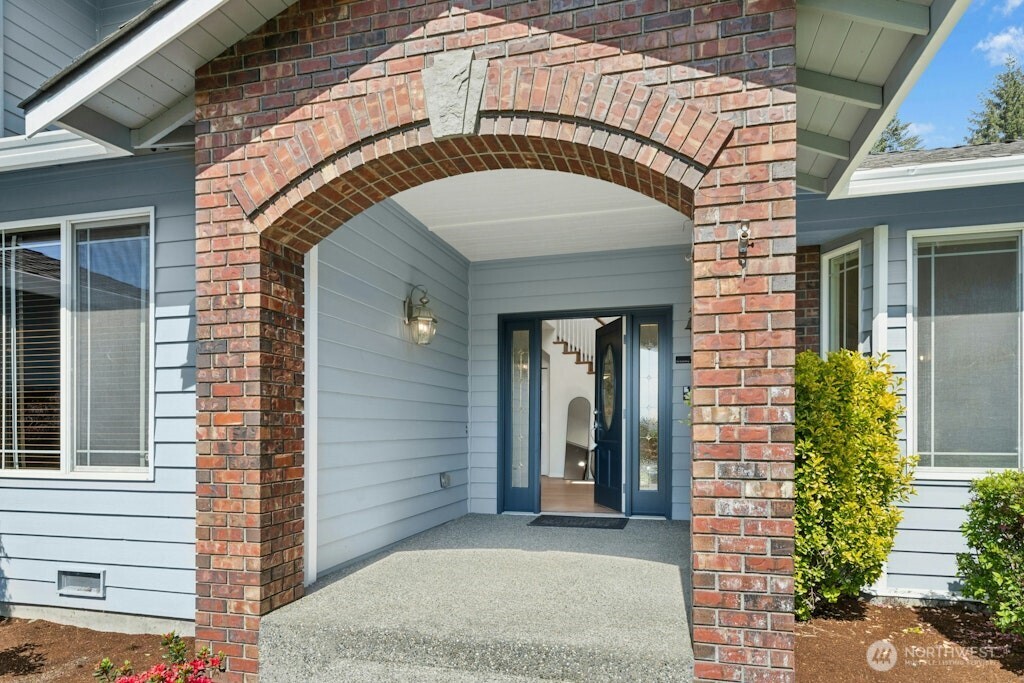 4617 144th Place Property Photo 4
