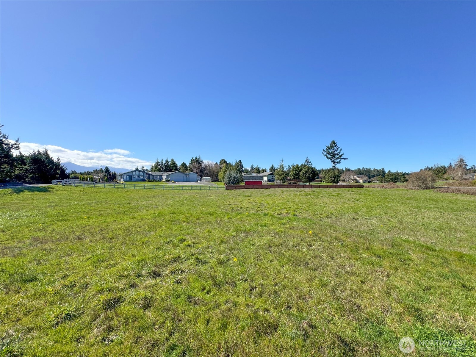 0 Nka Sundial Loop Property Photo 8