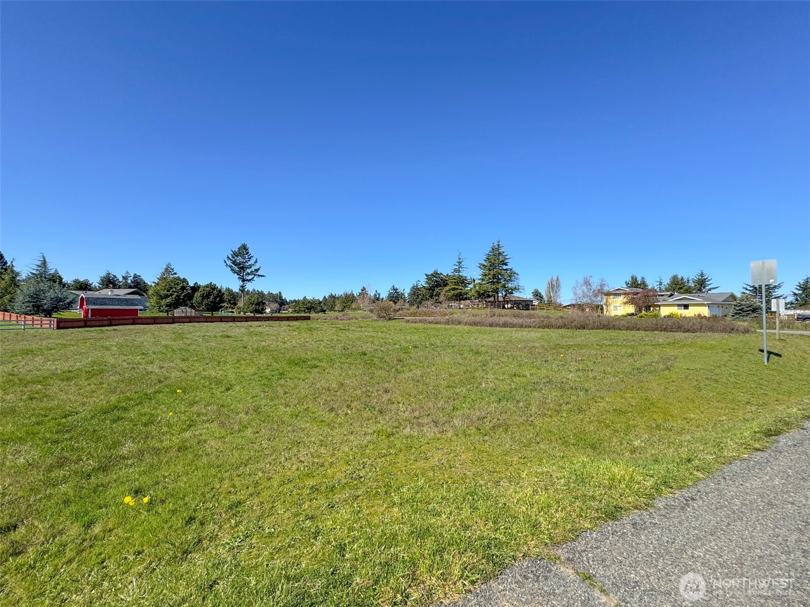 0 Nka Sundial Loop Property Photo 12