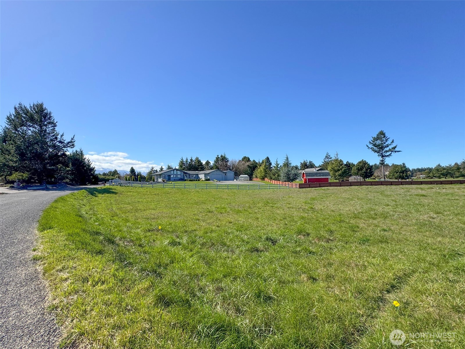 0 Nka Sundial Loop Property Photo 13